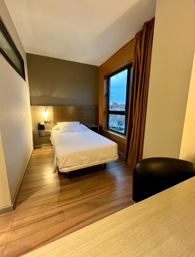 Hotel Duero Лагуна-де-Дуеро Екстер'єр фото